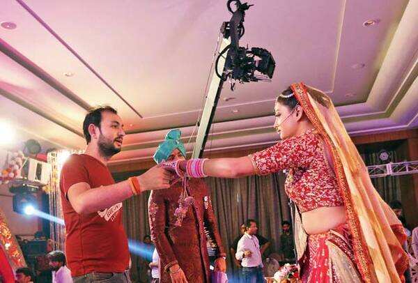 Behind the scenes at wedding shoot in Gurgaon