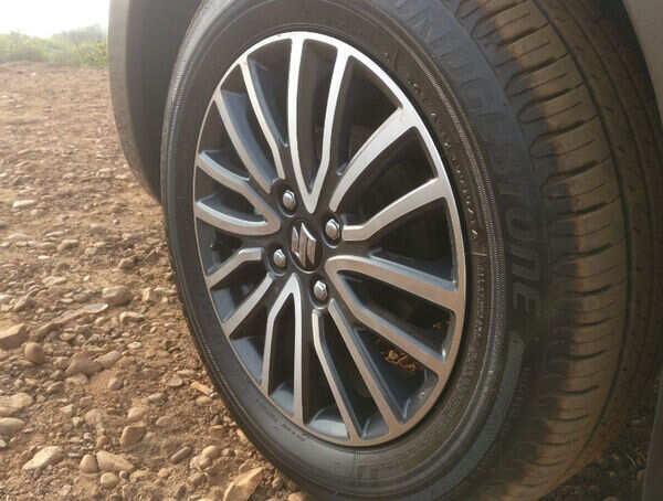 Dzire (5)