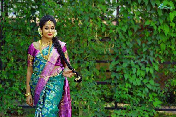 Wow! Actress Jyothy Krishna looks stunning in her engagement photos ...