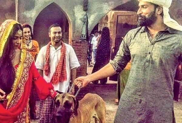 As Salim Mirza (right in turban) with Vidya Balan in the film Begum Jaan (BCCL)
