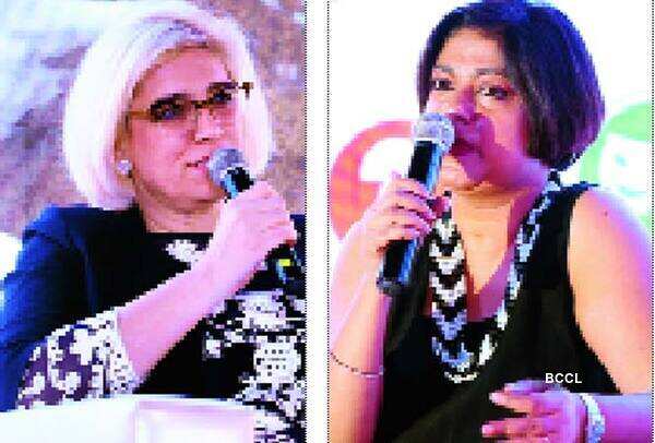 Preeti Sinha and Paroma Roy Chowdhury (photo Ajay Kumar Gautam/BCCL)