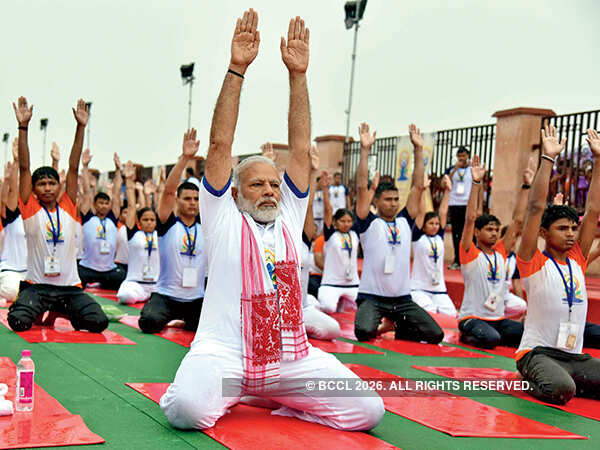 PM Modi doing Yoga in Lucknow (BCCL/ Farhan Ahmed Siddiqui)