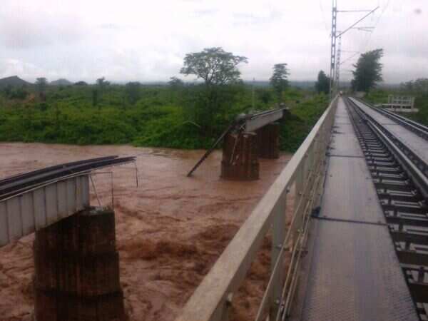 Railway bridge (2)