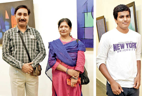 Dr Ajay and Dr Deepa Pathak (R) Aditya Pandey (BCCL/ Vishnu Jaiswal)
