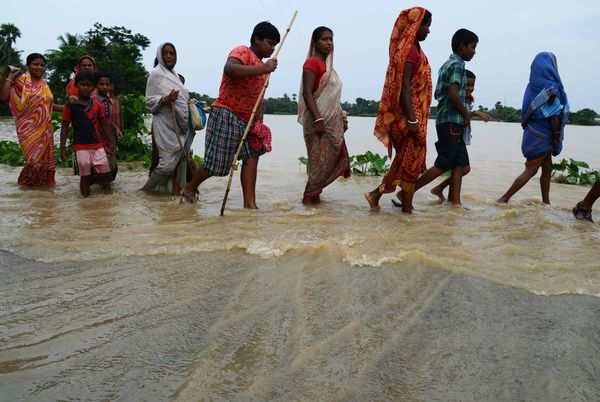 Monsoon In India: Gujarat Floods: Toll Climbs To 218 As More Bodies ...