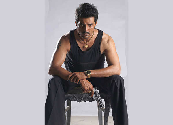 Raqesh Bapat to play Chhota Rajan