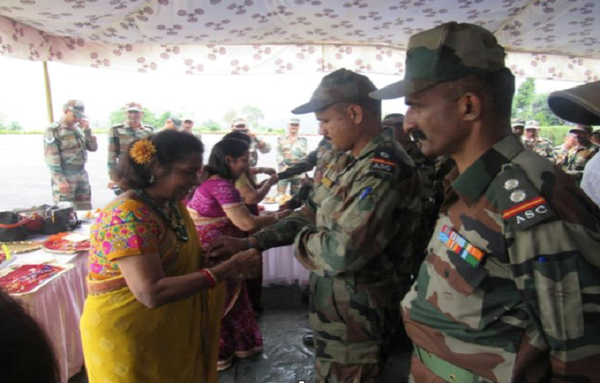 rakhi3