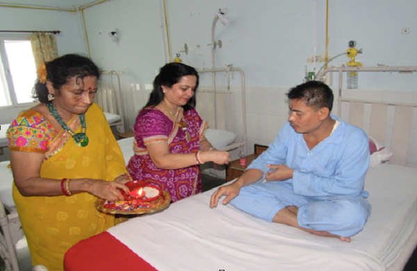 rakhi4