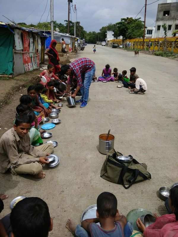 Vikram Jeet Singh: Sign up with the Robinhood Army, to combat hunger ...