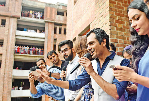 The cast of Babumoshai Bandookbaaz at a university in Noida