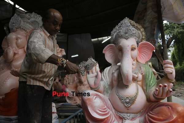 The Auspicious Deity of Hinduism | Ganpati Photo | Ganpati Decoration |  Ganpati Atharvashirsha