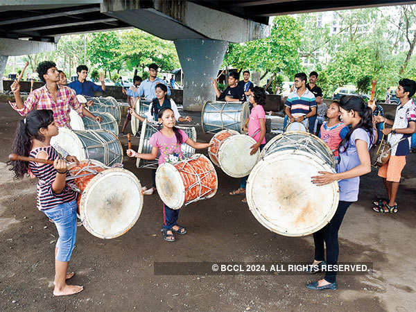 Mumbai's all 'dhol'ed up for Ganpati | Mumbai News - Times of India