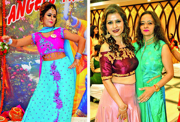 (L) Prachi (R) Tanvi and Divya (BCCL/ IB Singh)