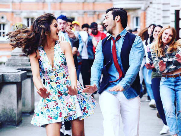 ‘Oonchi Hai Building 2.0’ fever has caught on.
