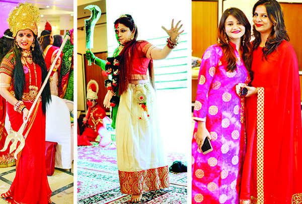 (L) Rati (C) Smriti (R) Sonal and Ragini (BCCL/ Pankaj Singh)