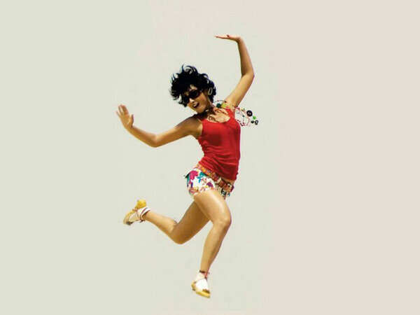 Shriya Saran Hot Wallpapers and Pictures: Shriya Saran in a still from Mallanna