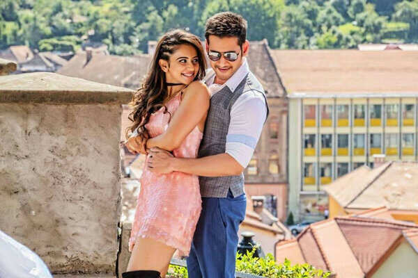 Hot South Indian Actress Rakul Preet Singh in a still from Spyder with Mahesh Babu