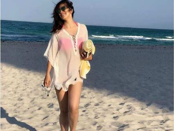 Raai Laxmi Photos: Hot Photos and Sexy Images of Raai Laxmi xxx