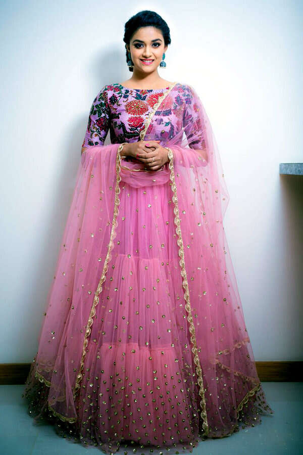 Telugu Actress Hot Photos, Keerthi Suresh Images xxx
