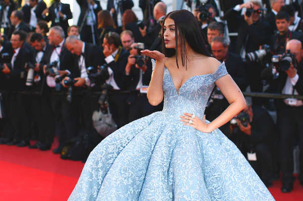 Aishwarya Rai Bachchan Blue Lace & Tulle Ball Gown