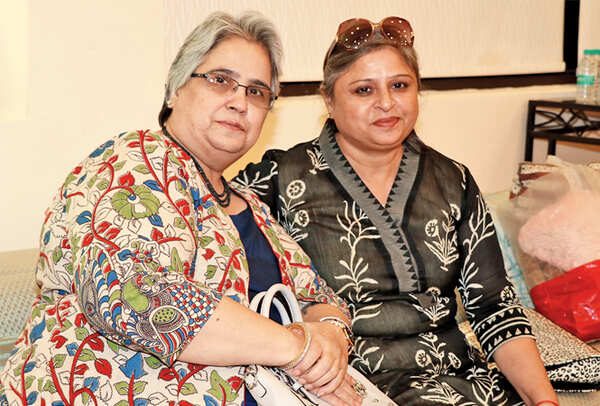 Sudha (L) and Rekha Kapoor  (BCCL/ Unmesh Pandey)