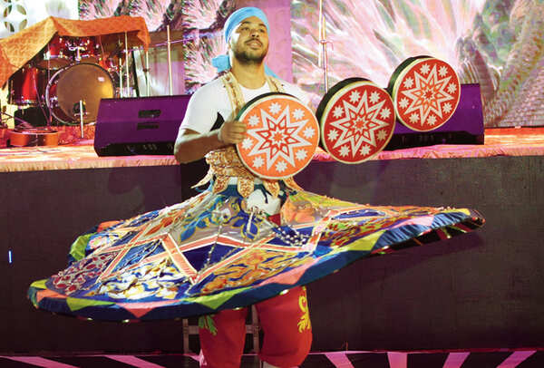 An Egyptian dance performance at the do (BCCL/ Farhan Ahmad Siddiqui)