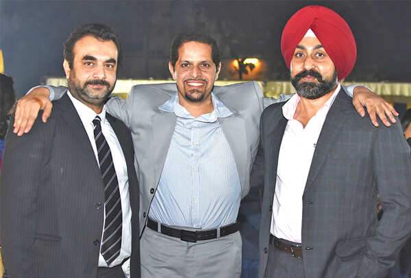 (L-R) Saif Warsi, Ubaid Alam and Gautam Ahluwalia (BCCL/ Farhan Ahmad Siddiqui)
