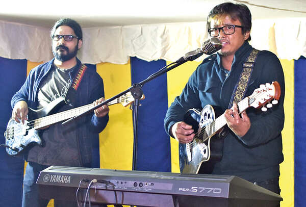 Sudheer (L) and Hari Mohan (BCCL/ Farhan Ahmad Siddiqui)