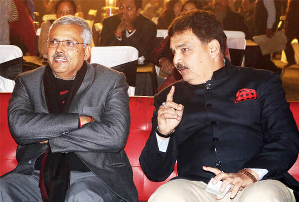 Yogesgwar Ram Mishra (L) and Deepak Maheshwari (BCCL/ Shubham Jaiswal)