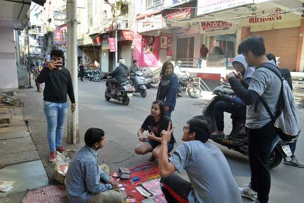 Treasure Hunt- know your city well (5)