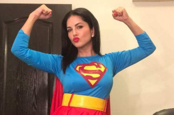 Sunny leone superman pic