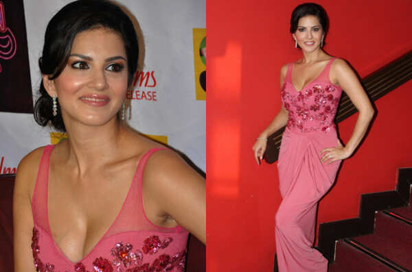 Sunny leone in pink