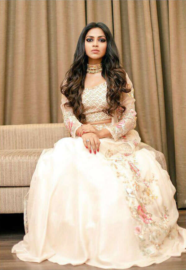 South Actress Amala Paul Hot Pics xxx
