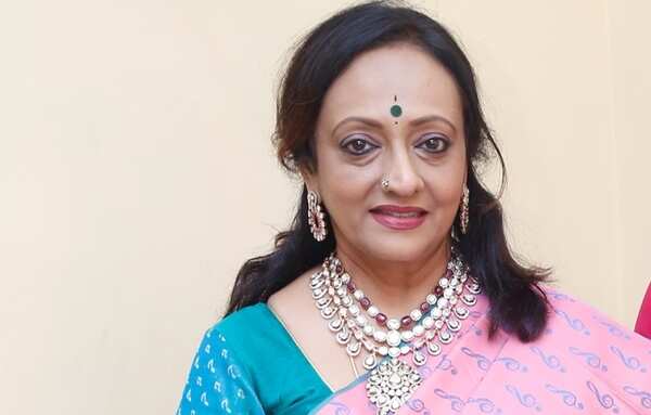 pinksariislakshmi