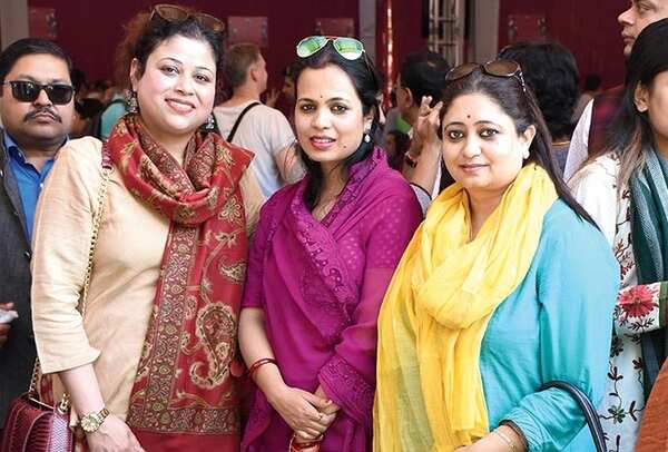 (L-R) Manjari Mishra, Sangeeta Singh and Alka Singh (BCCL/ Farhan Ahmed Siddiqui and Vishnu Jaiswal)