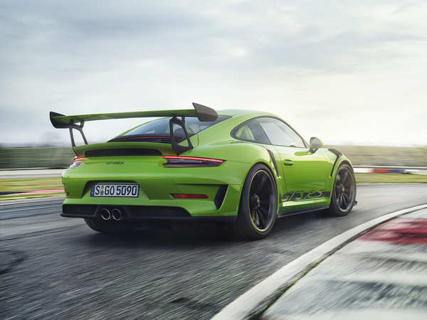 TopSpeed's Best Sportscar of 2024: The Porsche 911