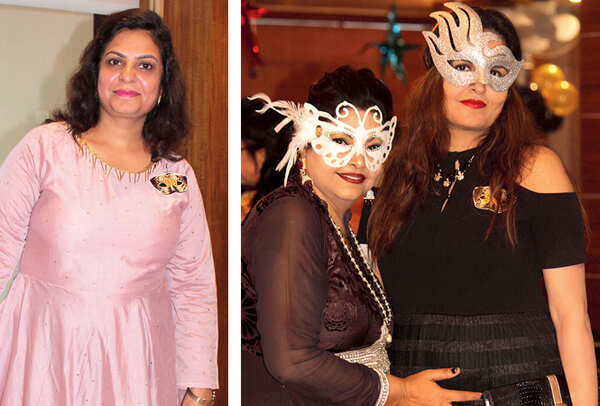 Mamta (R) Sangeeta and Nilam (BCCL/ Arvind Kumar)