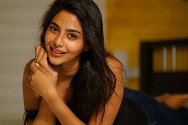 Aishwarya Lekshmi HD Photos xxx