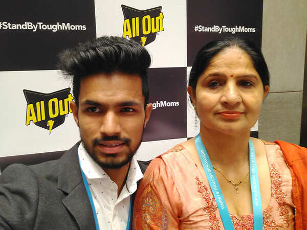 Varun-Singh-Bhati-&-Rakesh-Devi