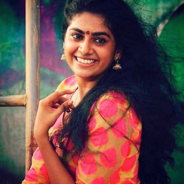 Nimisha Sajayan Hot Images xxx