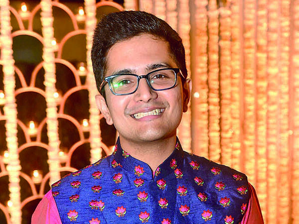 SAM_8772 - Akash Joshi, bride's brother