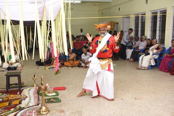 Thiyyadi Raman Nambiar (2)