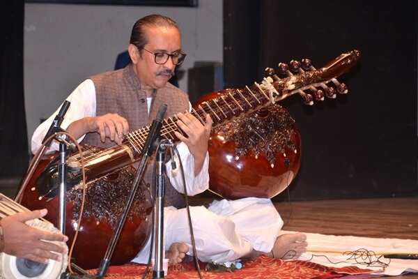 Ustad Bahauddin Dagar (2)