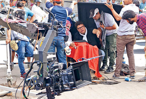 Tigmanshu Dhulia checking the camera before the shoot of Milan Talkies in Lucknow (BCCL/ Farhan Ahmad Siddiqui)