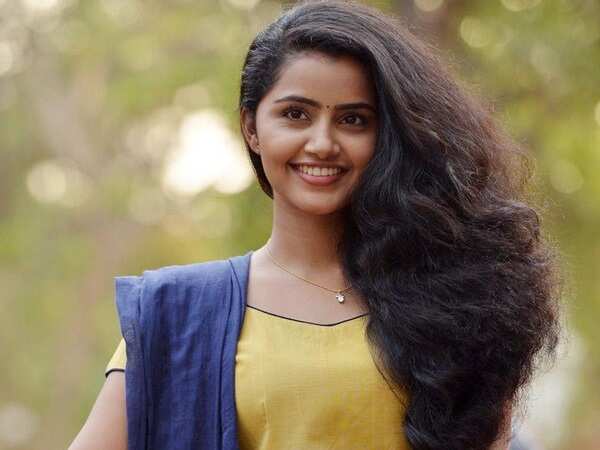 Anupama Parameswaran Pictures HD xxx