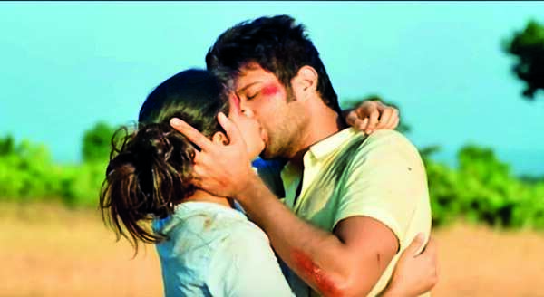 ht27romantic-thebreakupsong-arjunreddy