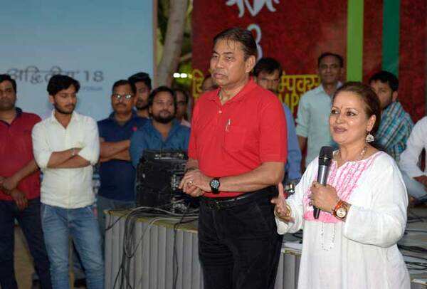 Ms.-Himani-Shivpuri-and-Mr