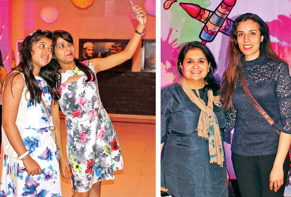 Pari and Nikita (R) Rati Khanna and Priya Chopda  (BCCL/ Arvind Kumar)