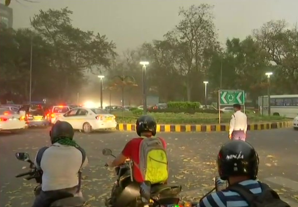 Delhi Weather Today: Dust Storms Hit Delhi-NCR | Delhi News - Times Of ...