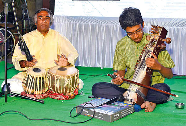 Rajesh Mishra (L) & Manish Mishra (BCCL/ Farhan Ahmad Siddiqui)